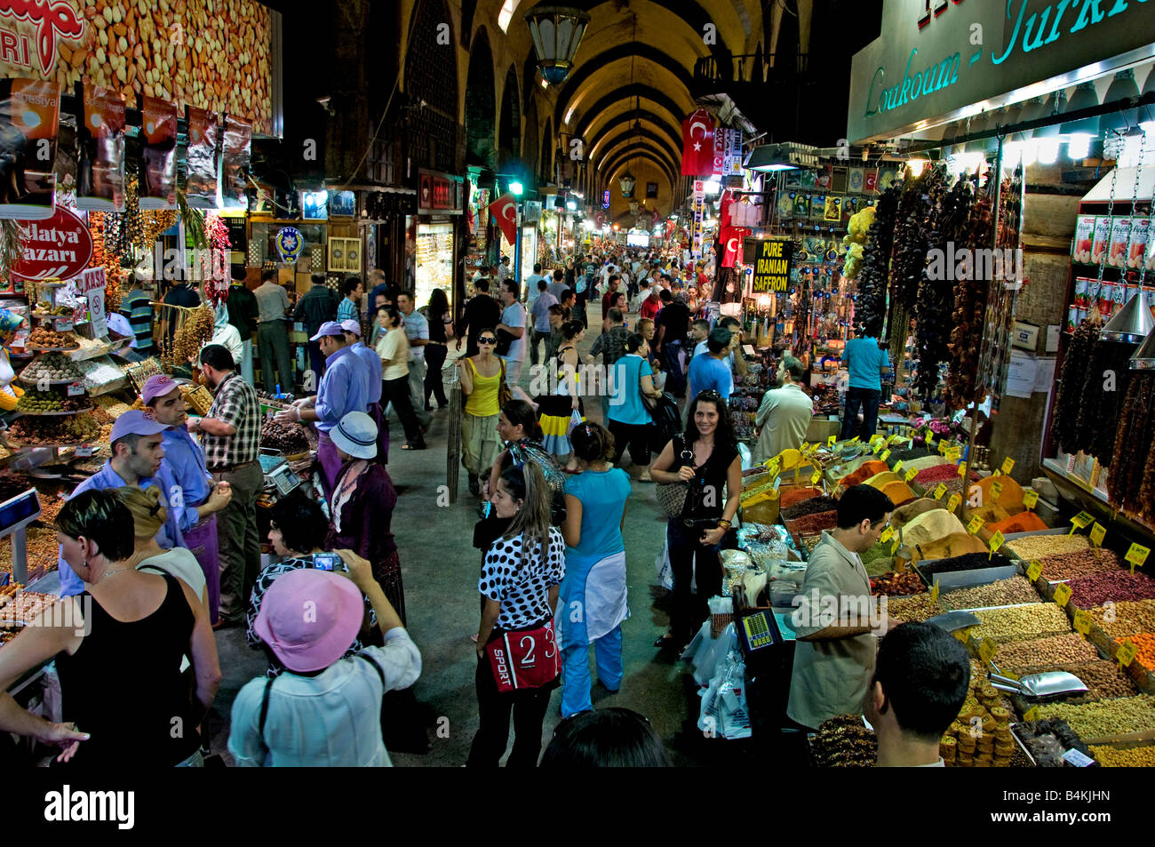Il Bazaar delle Spezie Egiziano Istanbul Foto Stock