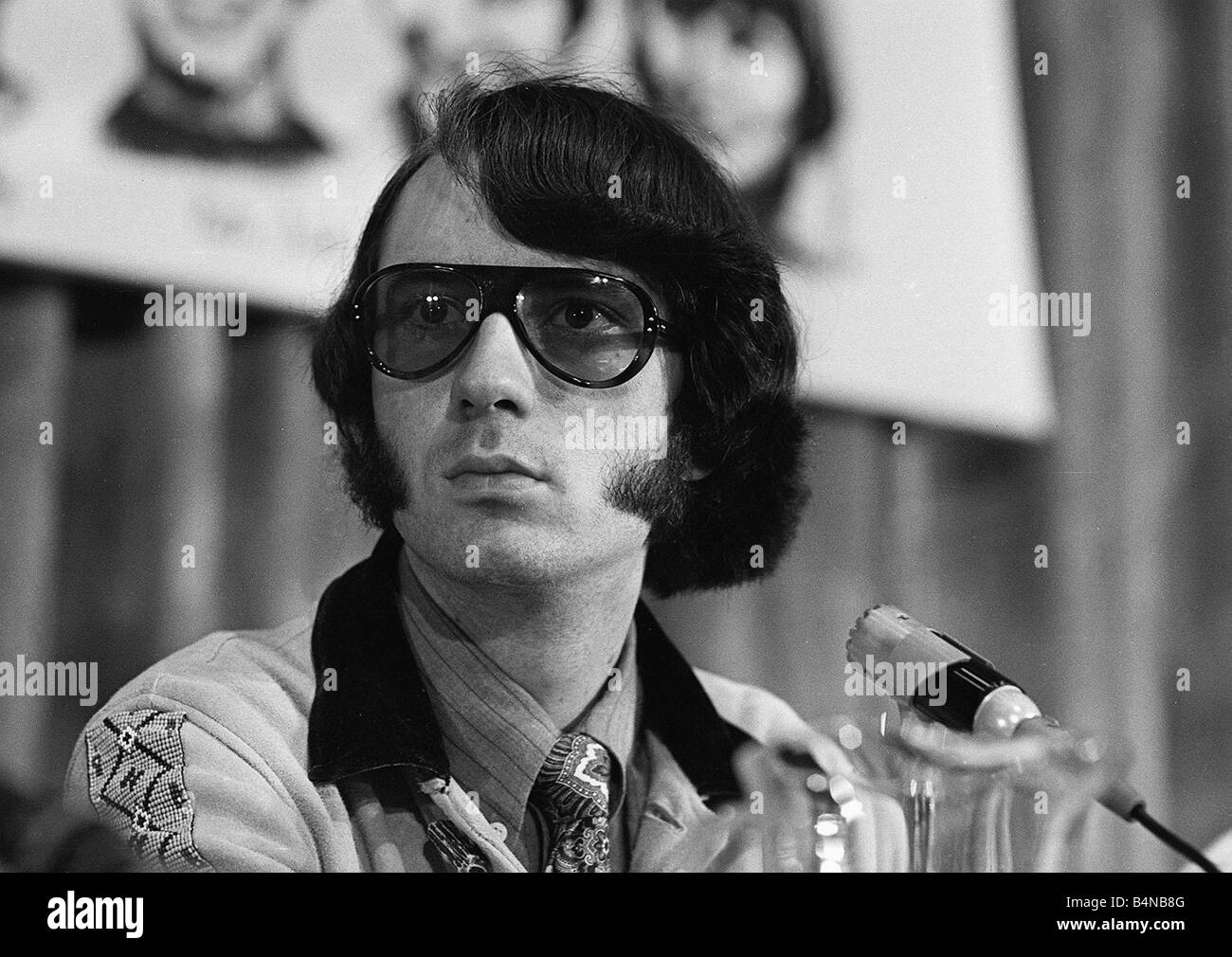 Mike Nesmith membro del 1960 s gruppo pop il Monkees a premere confrence a Londra 1967 Foto Stock