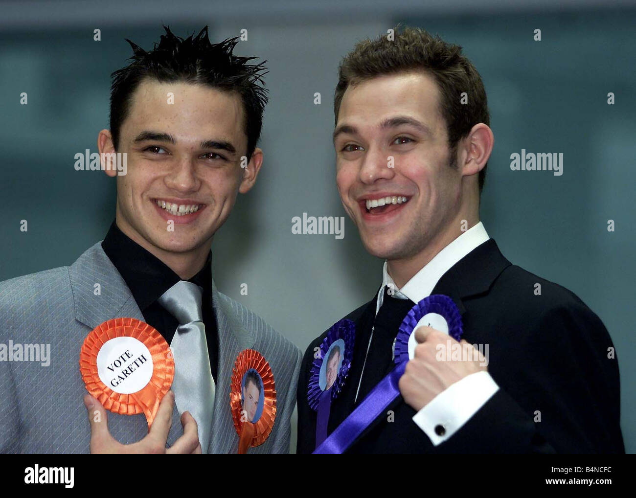 Pop Idol contestants Gareth Gates e giovani Gennaio 2002 Foto Stock