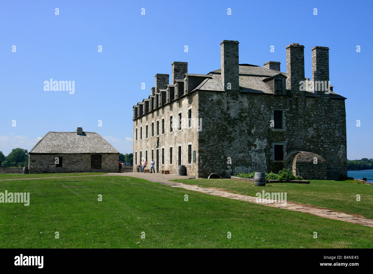 French Castle Quarters presso Old Fort Niagara, negli Stati Uniti, ad alta risoluzione orizzontale Foto Stock