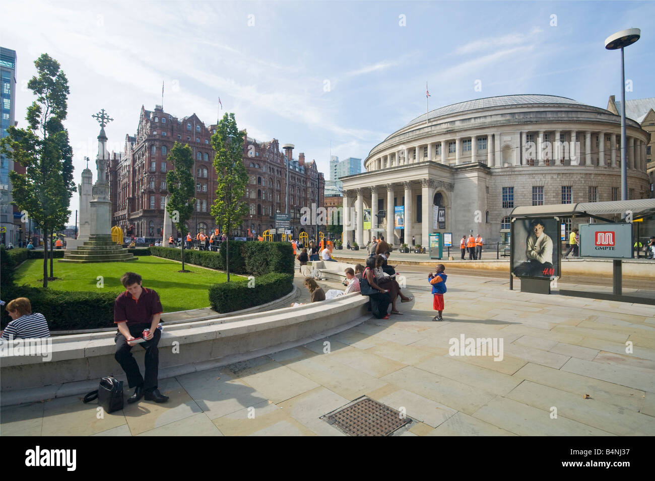 Central Library in St Peters Square, centro di Manchester, Lancashire, Inghilterra, Regno Unito Foto Stock