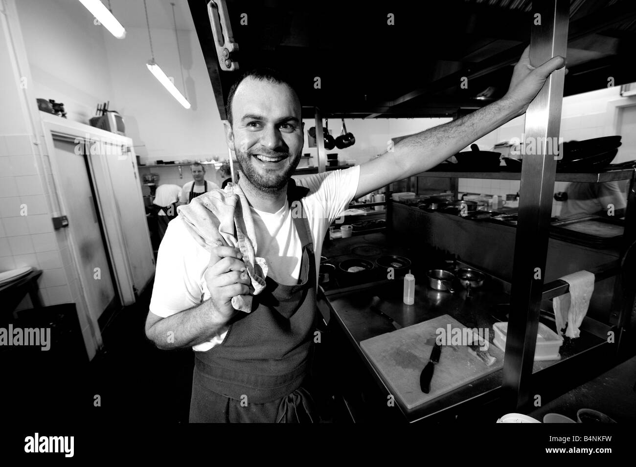 Purnell's Restaurant in Cornwall Street Birmingham Glynn Purnell nella sua cucina Foto Stock