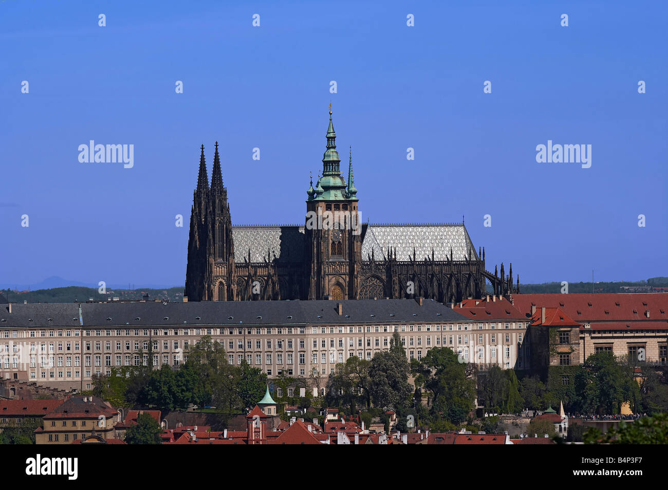 Hradcany - Cattedrale di San Vito nel castello di Praga - la cattedrale di incoronazione dei sovrani di Boemia. Foto Stock