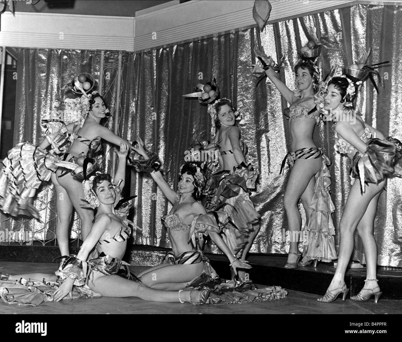 Carnevale cubano ballerini alla vigilia Club 1956 Foto Stock