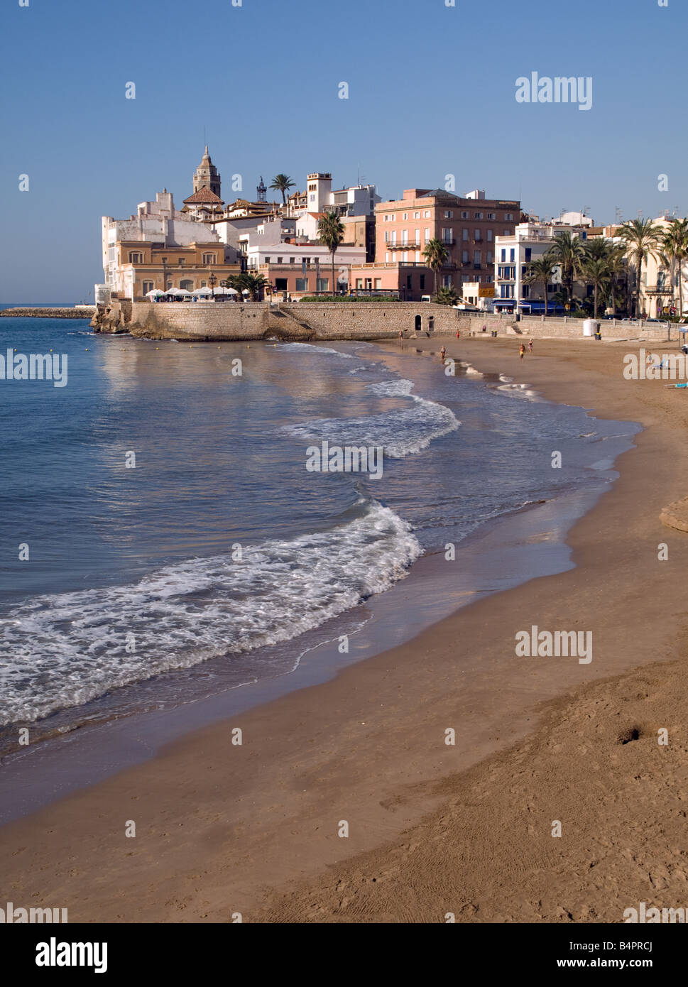 Vacanza spagnola spiaggia del resort Sitges spagna Foto Stock