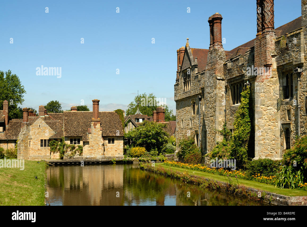 Il castello di Hever Castle e fossato Foto Stock