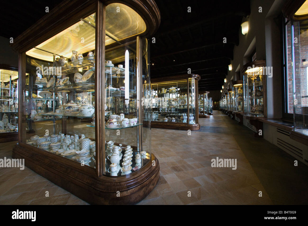 Secondo piano dedicato alle arti decorative Sala Vetri e avori Palazzo Madama Torino Piemonte Italia Foto Stock