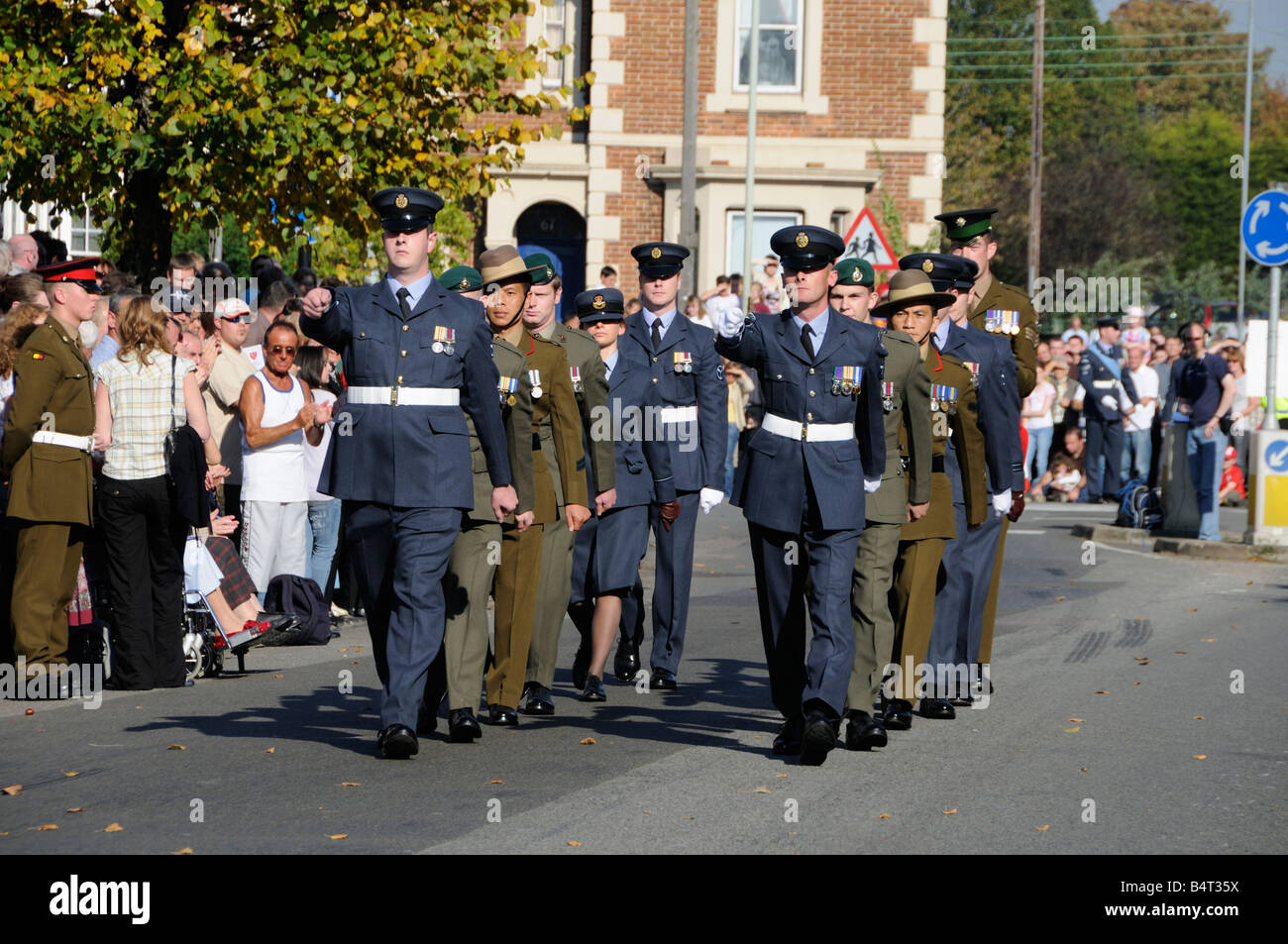 Parata militare a Wootton Bassett, Wiltshire Foto Stock