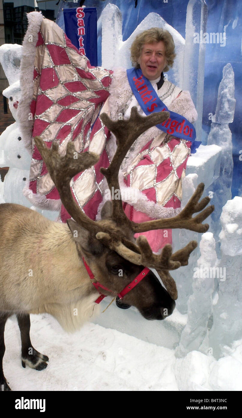 Noddy di celebrità titolare ha lanciato Santa s unito nel centenario piazza l'evento di Natale sarà al NEC Noddy seduti su un trono di ghiaccio renne Rascal Foto Stock