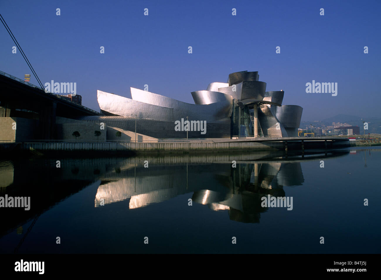 Spagna, Bilbao, Museo Guggenheim, architetto Frank Gehry Foto Stock