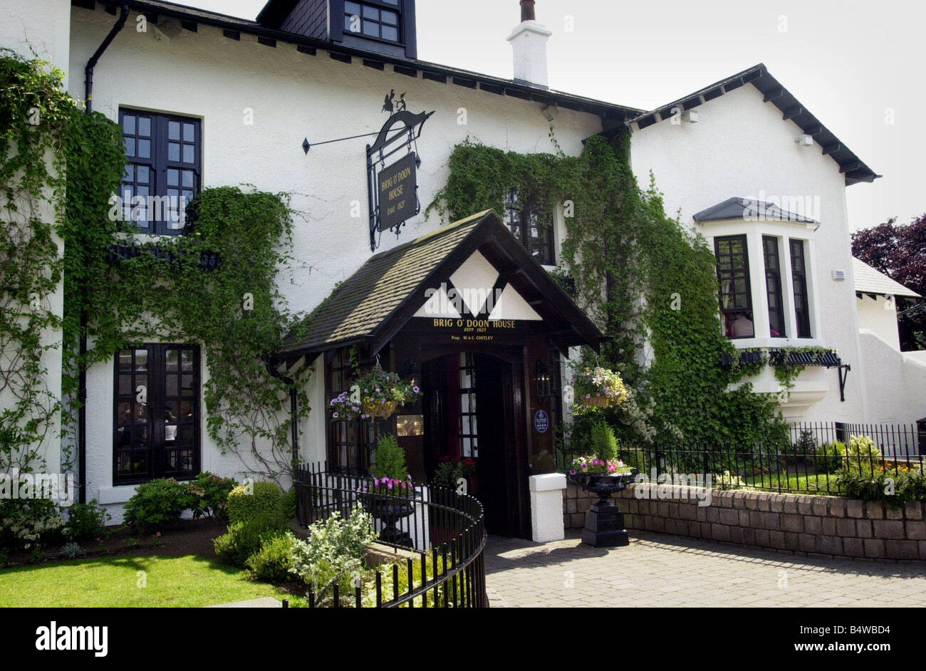 Ingresso di Brig o Doon Casa Luglio 2001 SCOZIA KEPPER ANDY GORAM lega la KNOTT presso il famoso paese brucia ALLOWAY PICS DI BRIGA UN DOON HOTEL Foto Stock