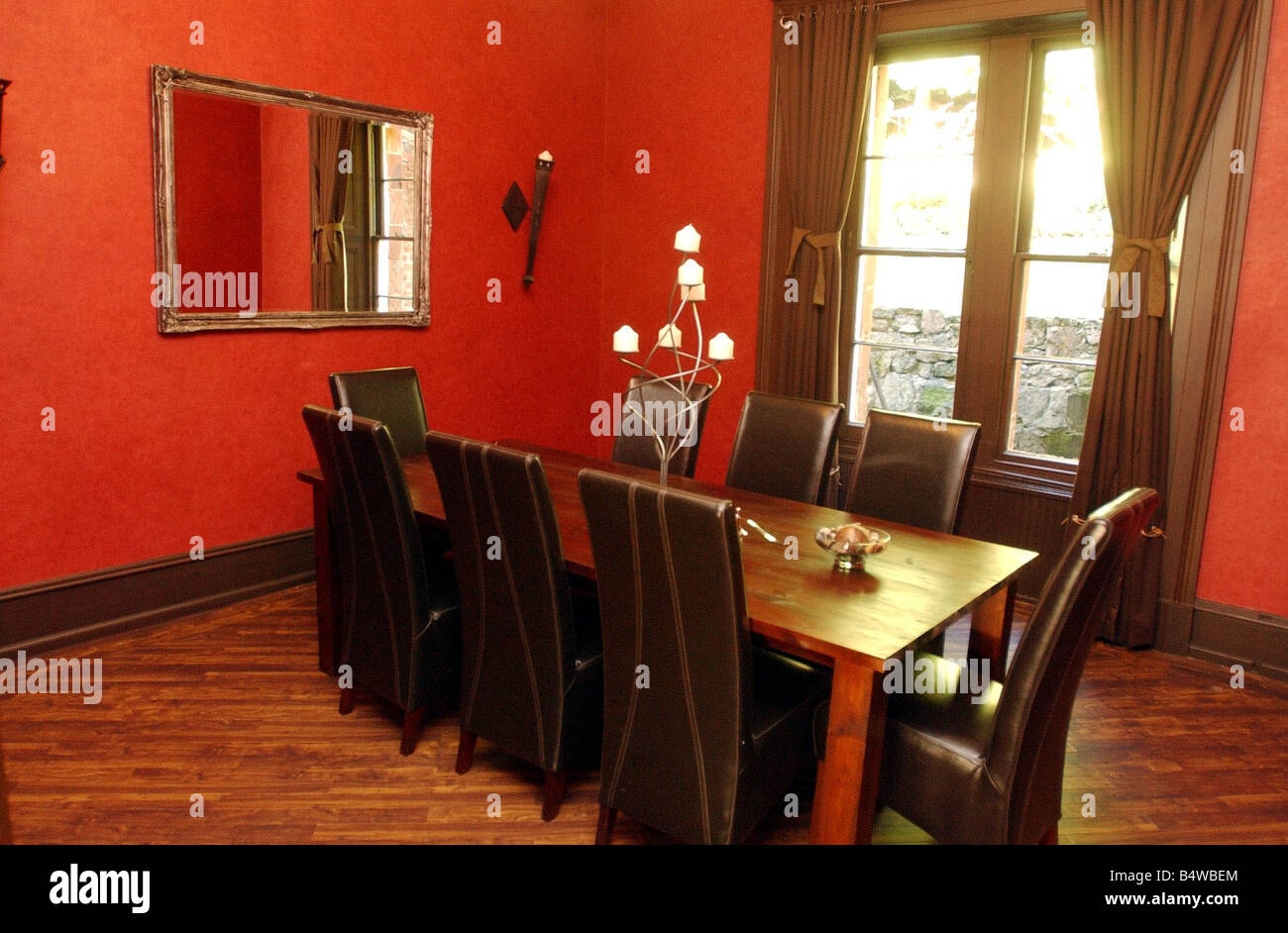 CRAIGIEVAR HOME OTTOBRE 2002 PER VENDITA A BOTHWELL valutate a 750 000 Foto Stock