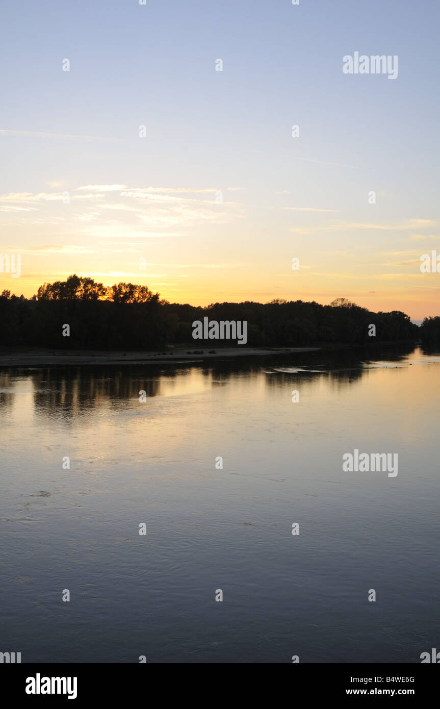 Fiume Loira tramonto Francia Foto Stock