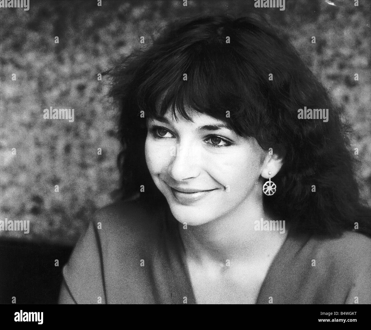 Ritratto del cantante Kate Bush cantante sorridente Gennaio 1980 Foto Stock