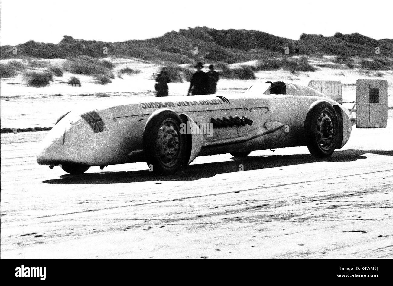 Il campo di Jack in Silver Bullet tentando la U K velocità record di 217 mph campo gestito a un modo di eseguire 174 09 mph Foto Stock