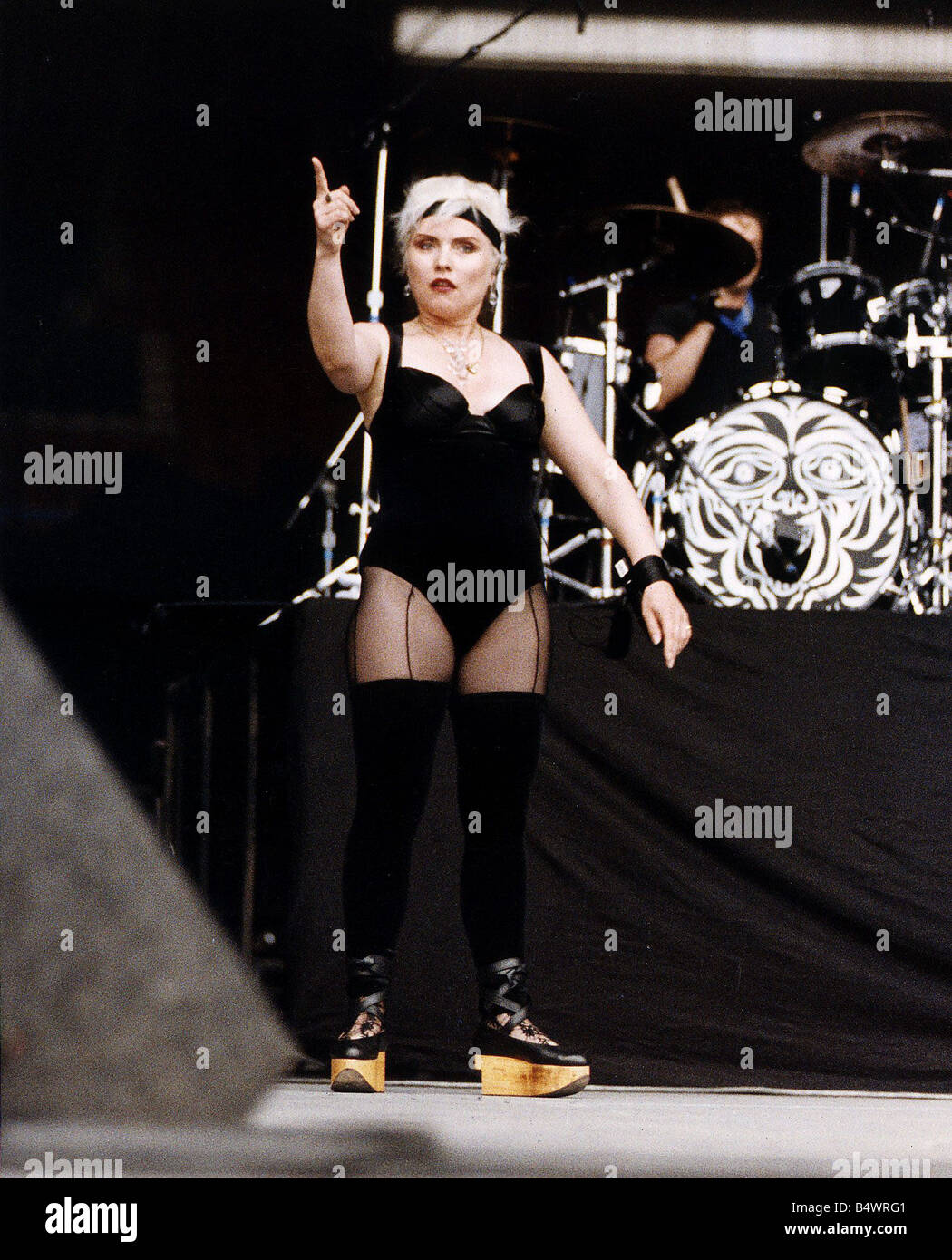 Debbie Harry cantante Blondie in concerto a Wembley Foto Stock