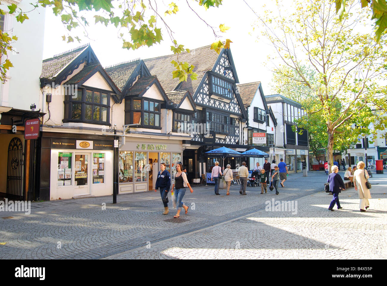 Tudor edifici con travi in legno, Fore Street, Taunton, Somerset, Inghilterra, Regno Unito Foto Stock