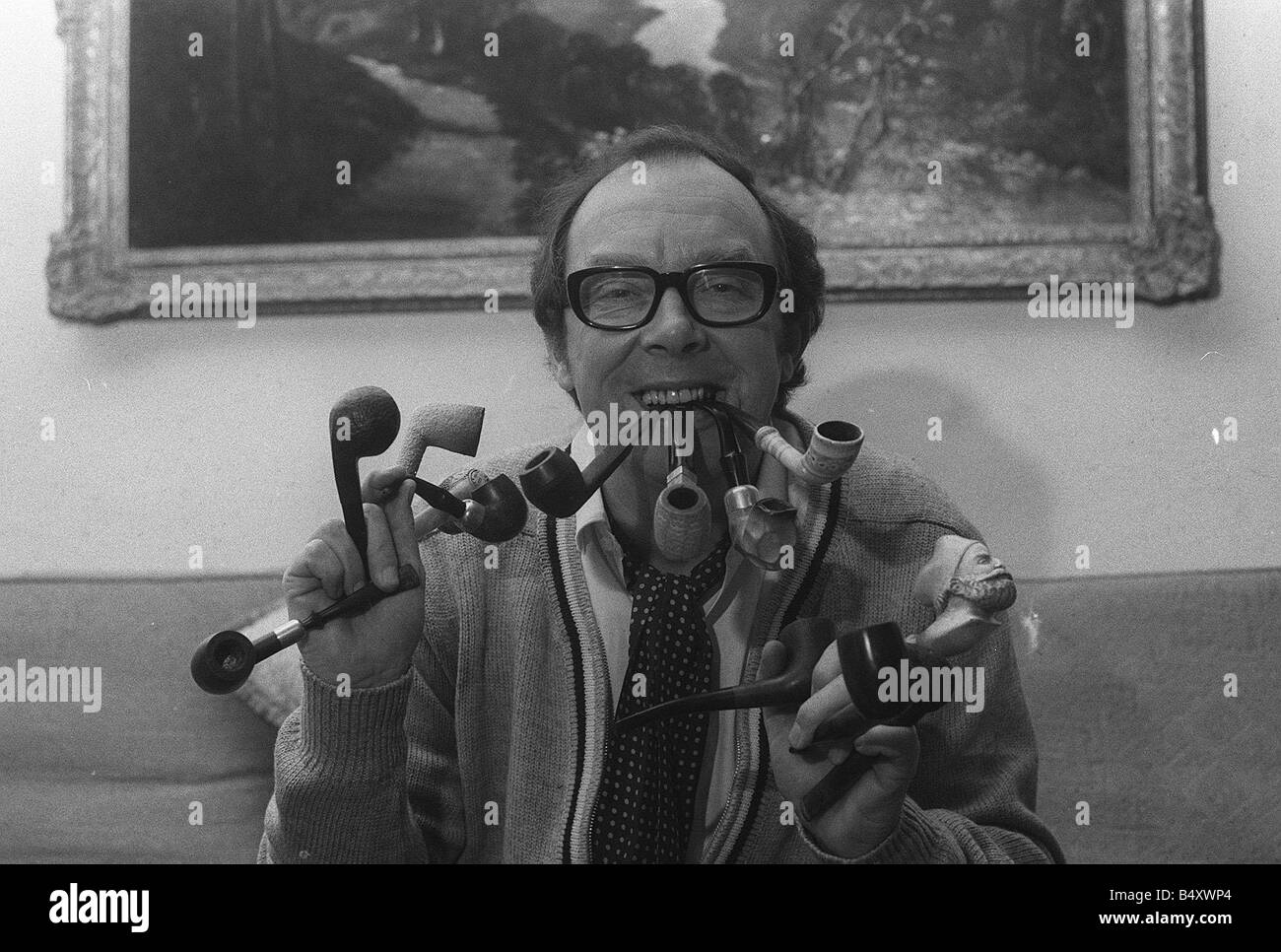 Eric Morecambe 13 12 70 70 11726 Ley Box 87 alla fine del grande Eric Morecambe la metà di quello che era probabilmente la più divertente commedia duo Foto Stock