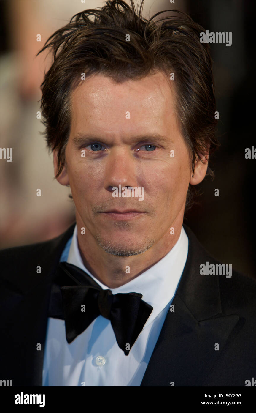 Kevin Bacon frequentando 52 BFI London Film Festival di Gala di apertura Frost Nixon Red Carpet cinema Odeon Leicester Square Foto Stock