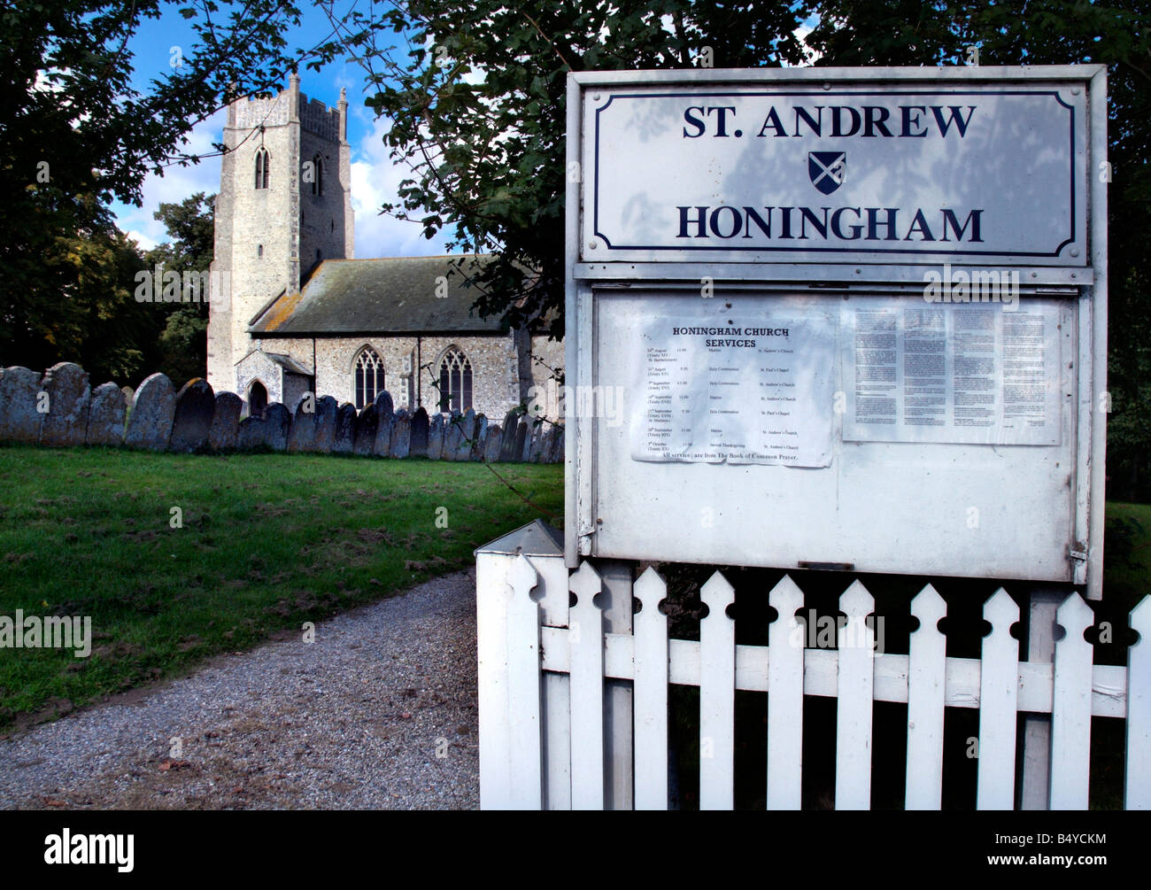 Honingham chiesa con Norfolk Square flint torre Foto Stock