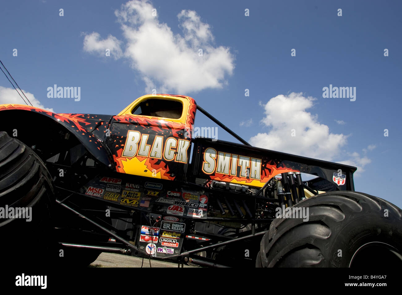 MONSTER TRUCK Black Smith prima del Monster Truck Challenge all'Orange County Fair di NY Speedway Foto Stock