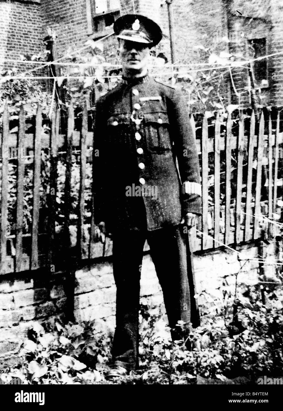John Reginald Halliday Christie Haulage Commesso Nell Uniforme Di Una Special Constable 1953 Christie E Stato Eseguito Per L Assassinio Di Sei Donne Inclusa La Moglie Ethel E Quattro I Cui Corpi Sono Stati John Reginald Halliday Christie Haulage Commesso Nell Uniforme Di Una Special Constable 1953 Christie E Stato Eseguito Per L Assassinio Di Sei Donne Inclusa La Moglie Ethel E Quattro I Cui Corpi Sono Stati