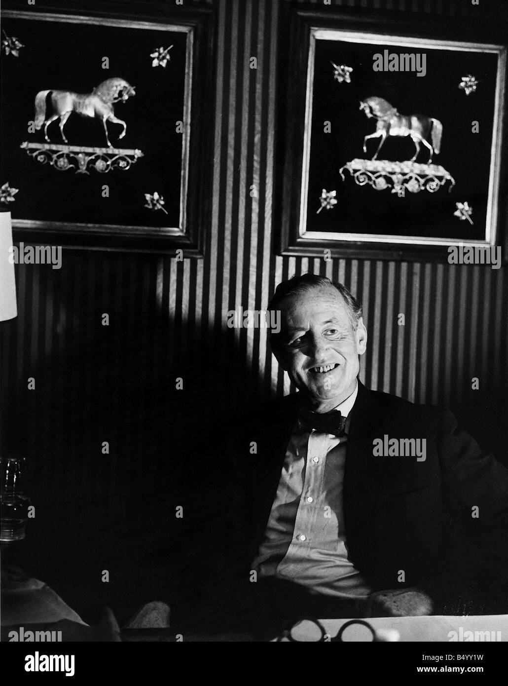 Ian Fleming British spy thriller James Bond scrittore 1963 Foto Stock