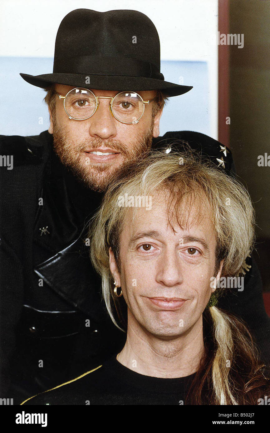Bee Gees Maurice Gibb top e Robin Gibb basso Foto Stock