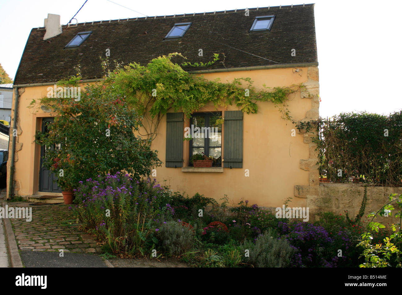 Casa nella città vecchia di Auvers sur Oise Foto Stock
