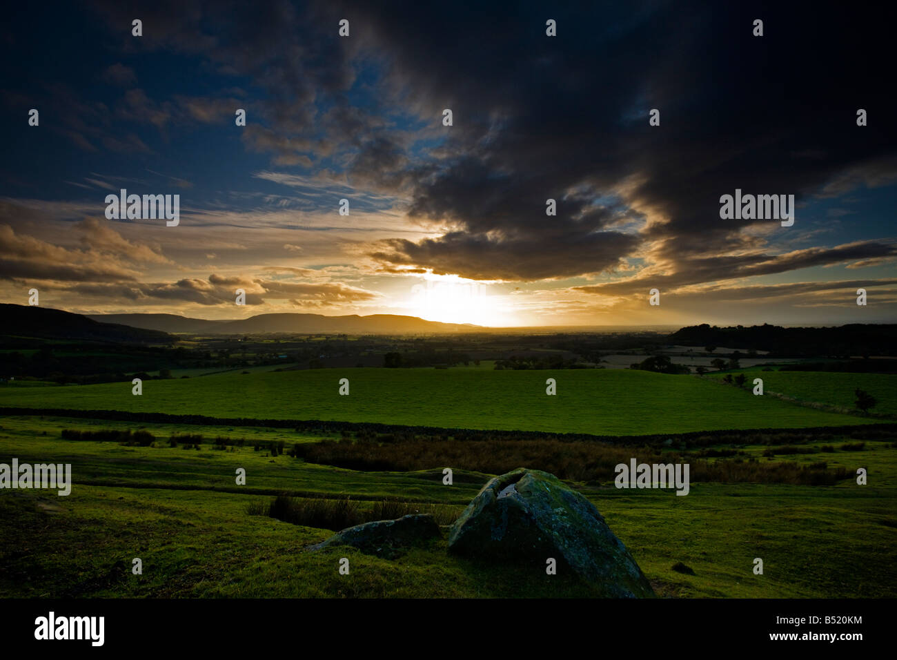 Winter Sunset over the Cleveland colline a Nord Yorkshire Foto Stock