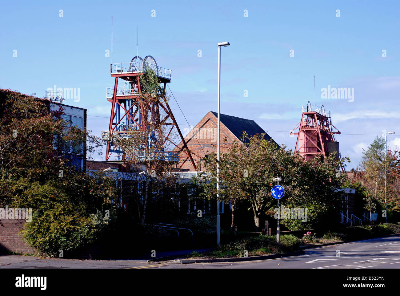 Snibston Discovery Park da High Street, Coalville, Leicestershire, England, Regno Unito Foto Stock