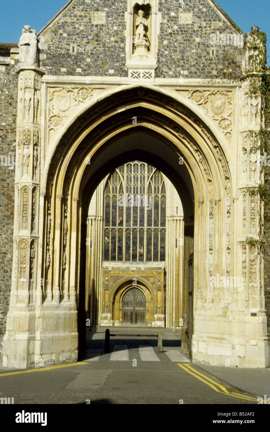 Norwich, Erpingham porta alla cattedrale vicino, costruito 1420. Foto Stock