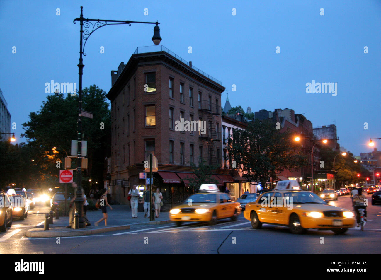 New York giallo taxi a Greenwich Village Manhattan Foto Stock