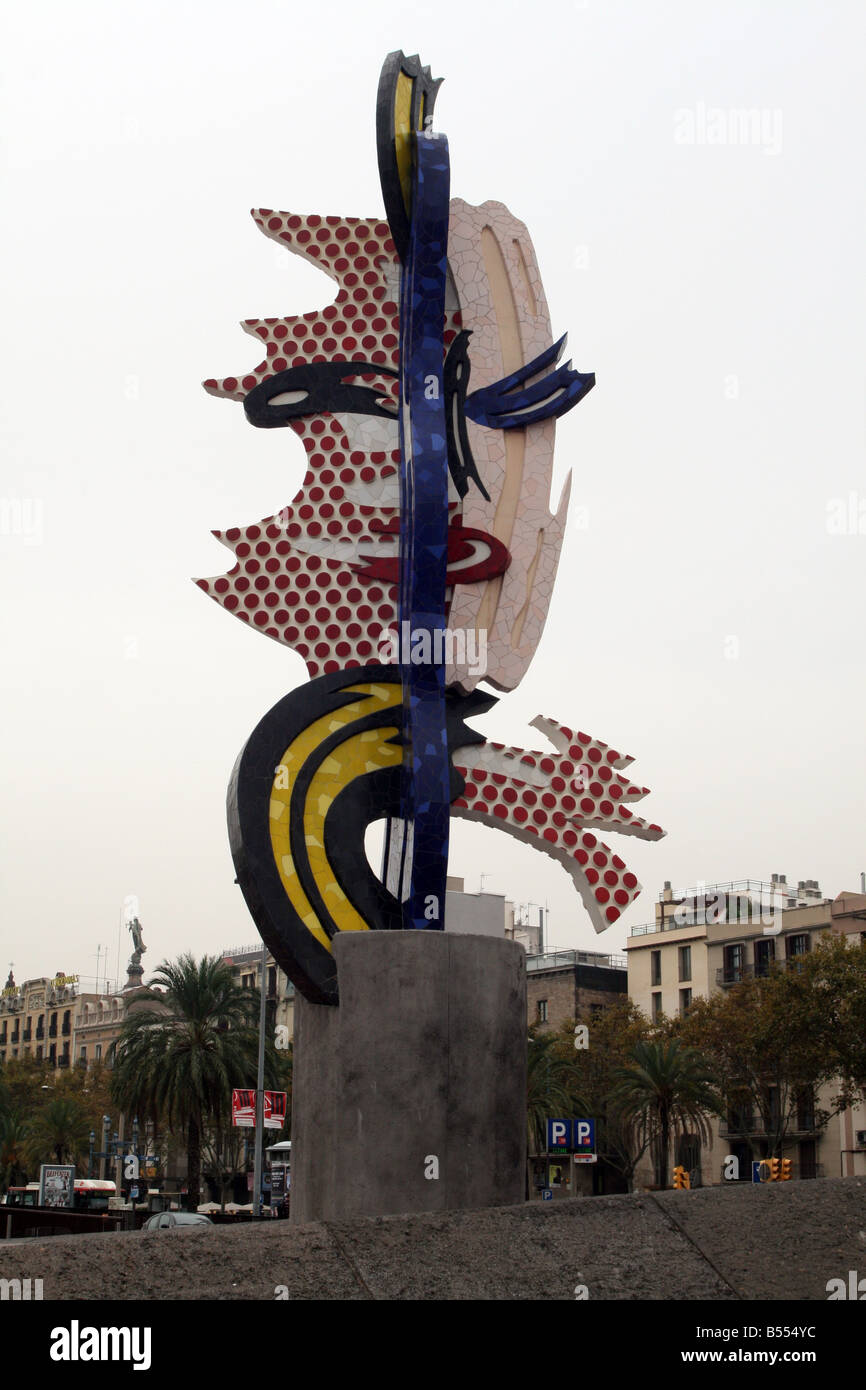 La testa (El Cap de Barcelona) di Roy Lichtenstein [Waterfront, Maremagnum, Barcellona, in Catalogna, Spagna, Europa]. . Foto Stock