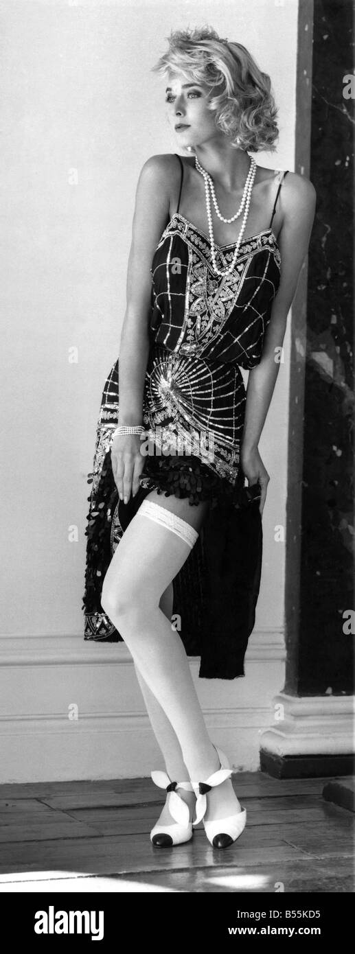 La moda degli anni venti: Anni Ruggenti moda. Settembre 1987 P008647 Foto Stock