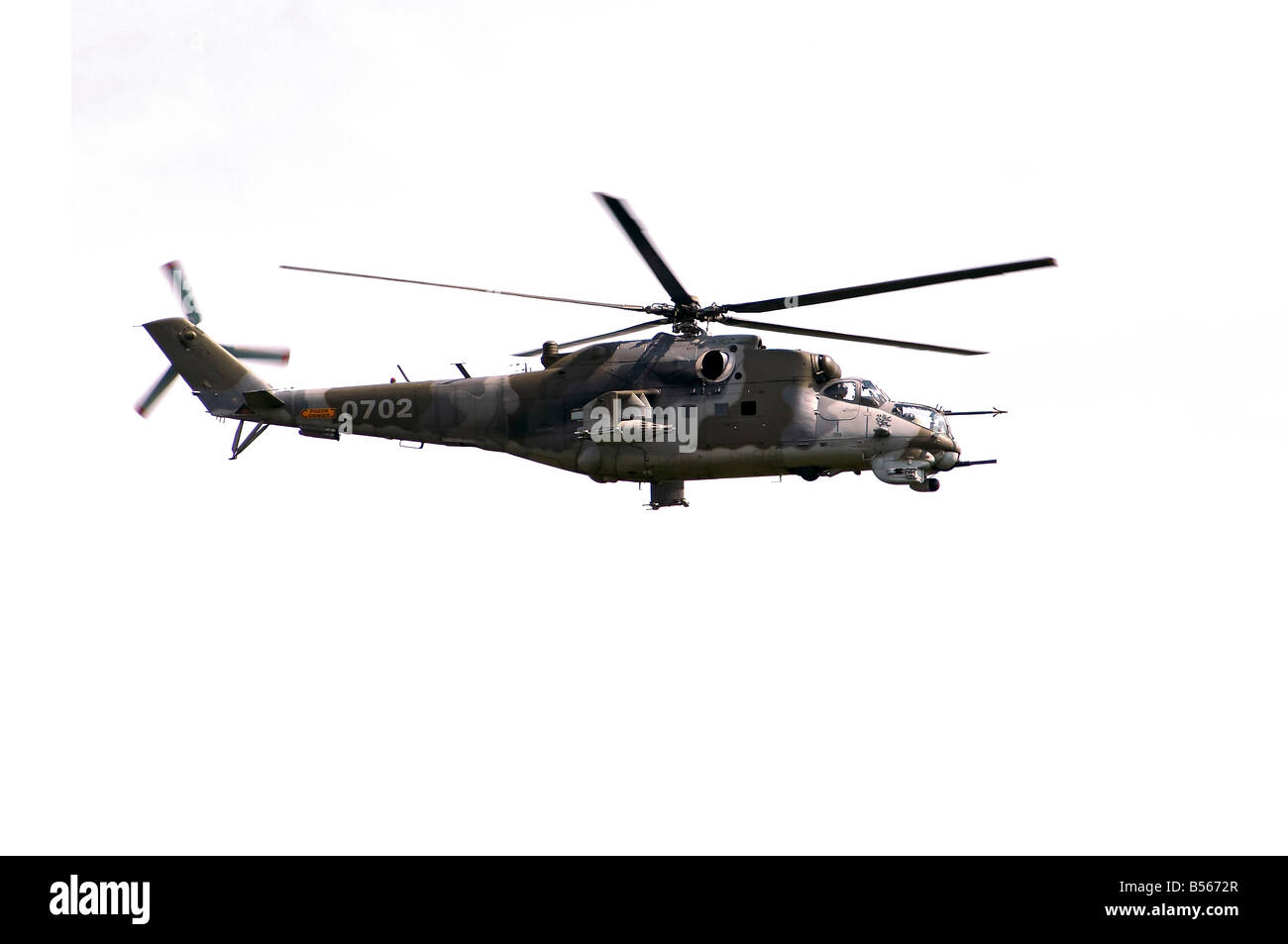 Colpo di volare in elicottero d'assalto - gunship - forze armate - armamento aereo - modello di elicottero mi24V / mi35 Foto Stock