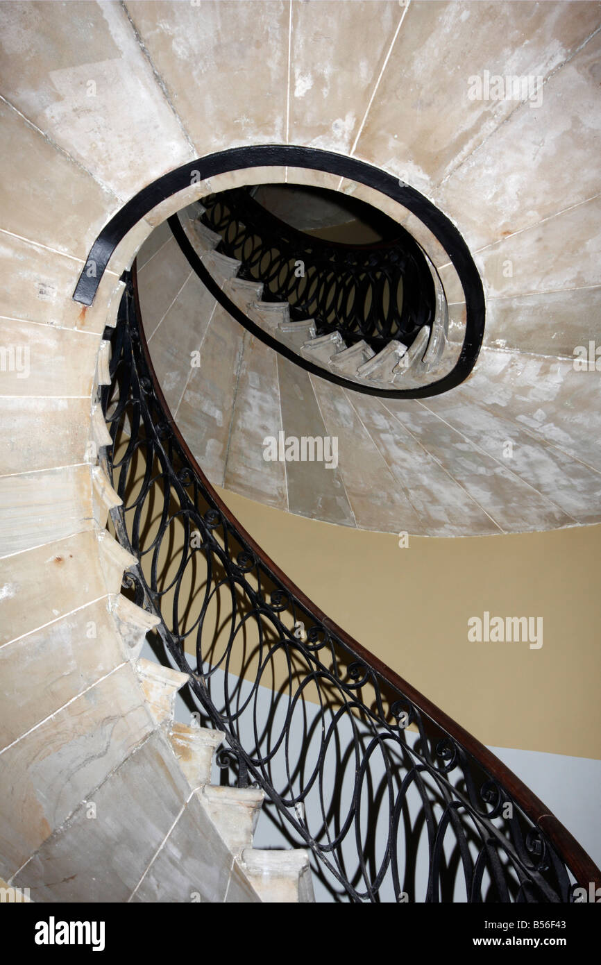 Free standing scalone in pietra nel vecchio County Courthouse Saint John New Brunswick Canada Foto Stock