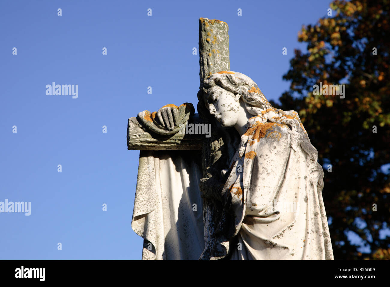Chester cimitero del villaggio durante i mesi autunnali si trova a Chester New Hampshire USA Foto Stock