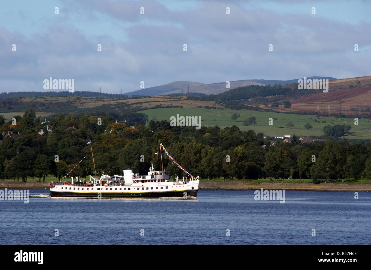 MV Balmoral crociera sul fiume fino nel Firth of Clyde Foto Stock