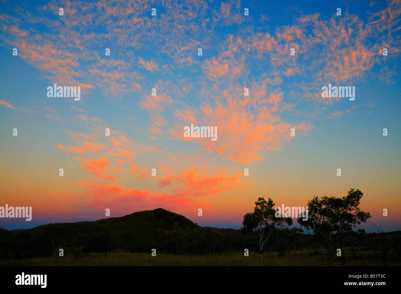 Tramonto lungo la Spring Creek via, Kimberley, Australia occidentale, Australia Pacific Foto Stock