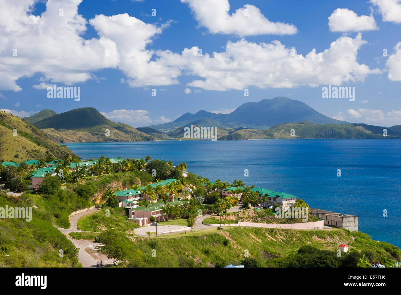 Frigate Bay, a sud-est di Basseterre, Saint Kitts, Isole Sottovento, West Indies, dei Caraibi e America centrale Foto Stock