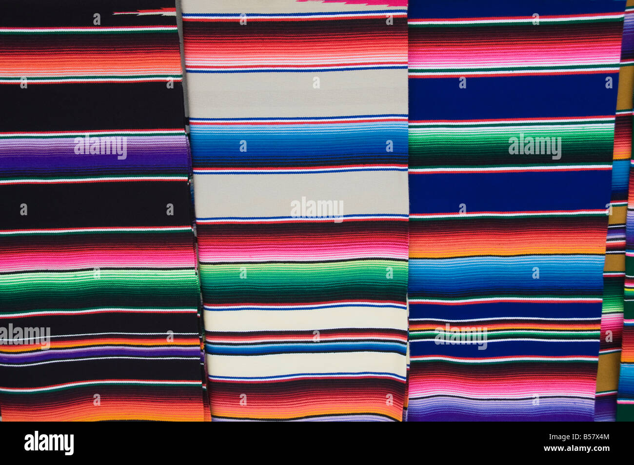 Mercato di artigiani, San Miguel De Allende (San Miguel), stato di Guanajuato, Messico, America del Nord Foto Stock