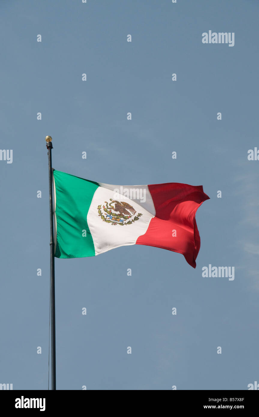 Bandiera messicana, Queretaro, Stato di Queretaro, Messico, America del Nord Foto Stock