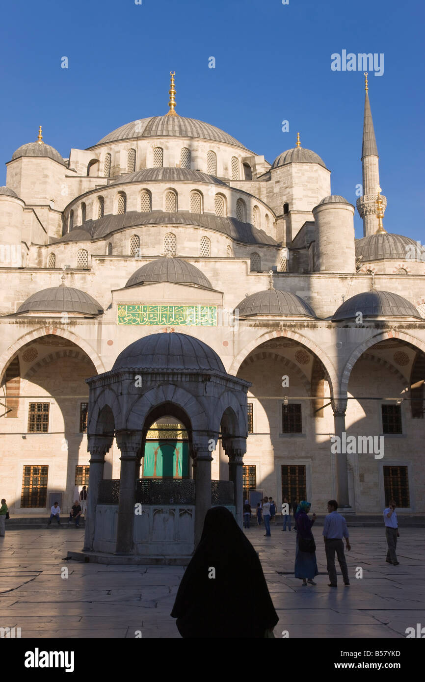 La Moschea Blu (Sultah Ahmet) nella zona di Sultanahmet, Istanbul, Turchia, Europa Foto Stock