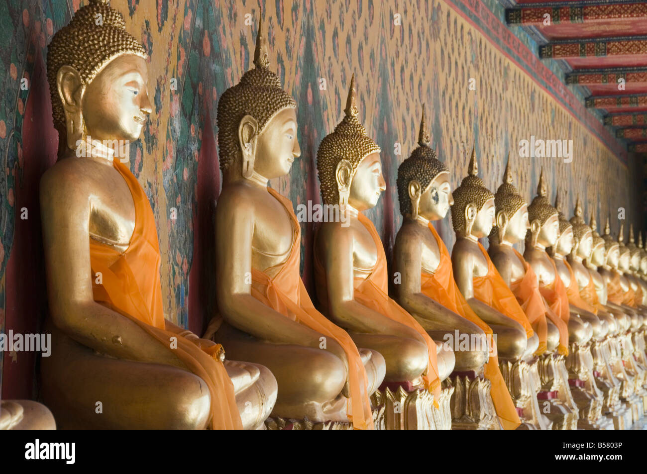 Wat Arun (il tempio dell'alba), Bangkok, Thailandia, Sud-est asiatico, in Asia Foto Stock