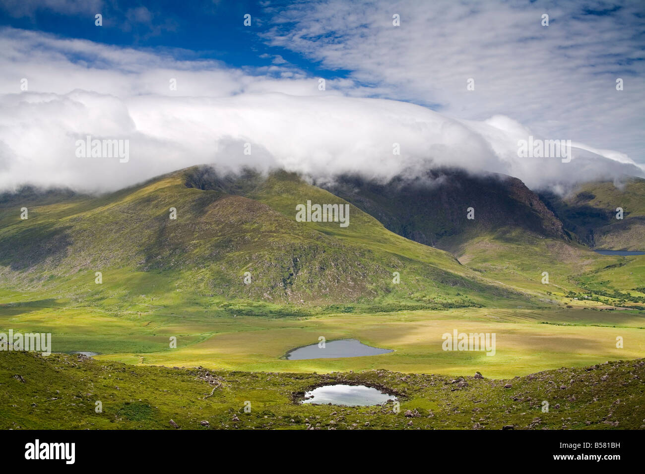 Montare Brandon, Connor Pass, penisola di Dingle, nella contea di Kerry, Munster, Repubblica di Irlanda, Europa Foto Stock