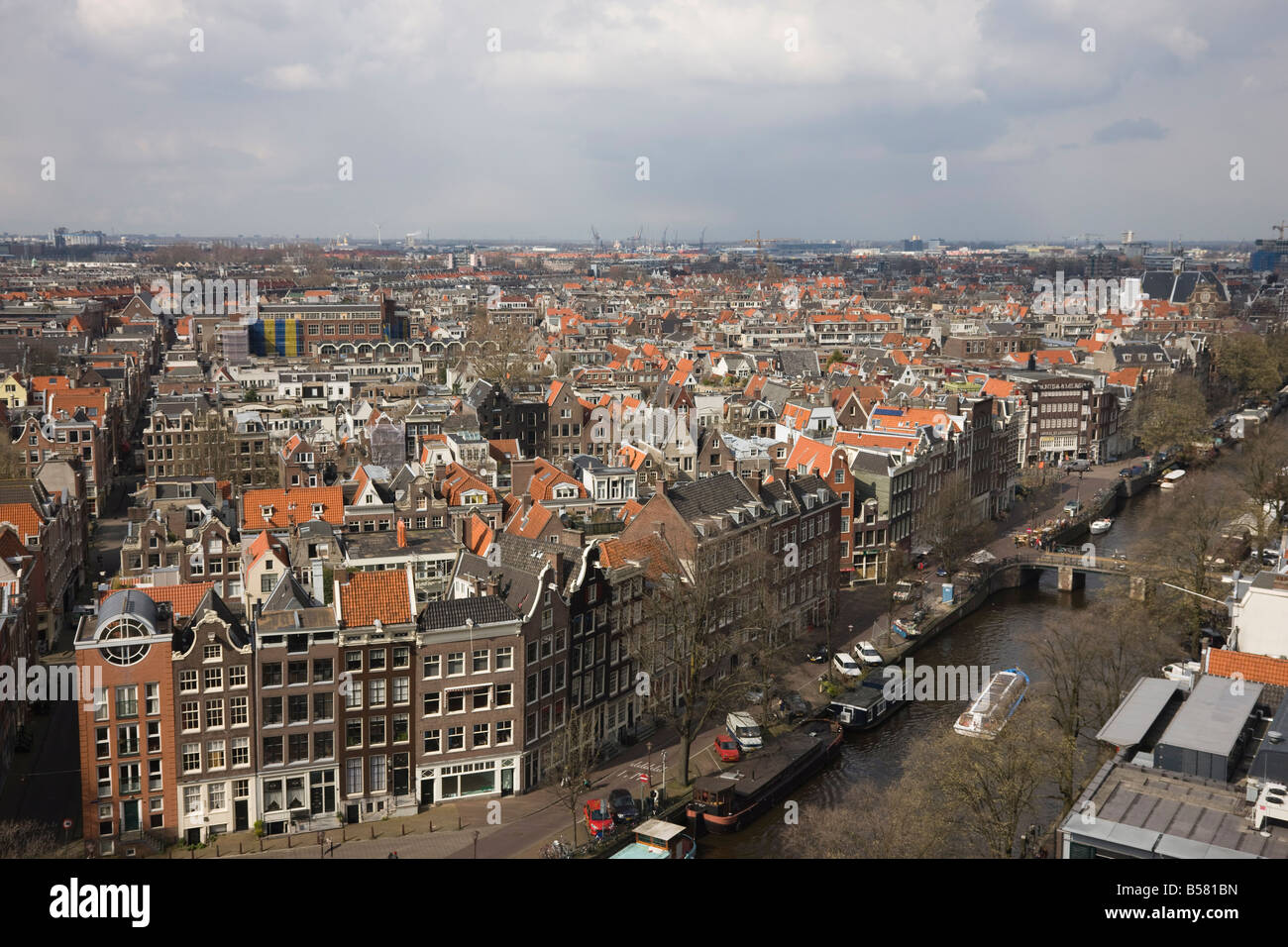 Angolo di alta vista del quartiere di Jordaan, Amsterdam, Paesi Bassi, Europa Foto Stock