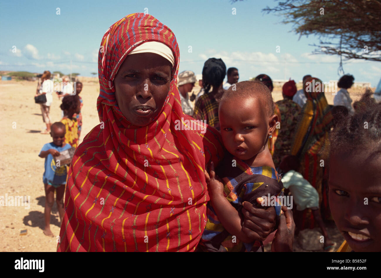 Donna con bambino Gibuti Africa Foto Stock