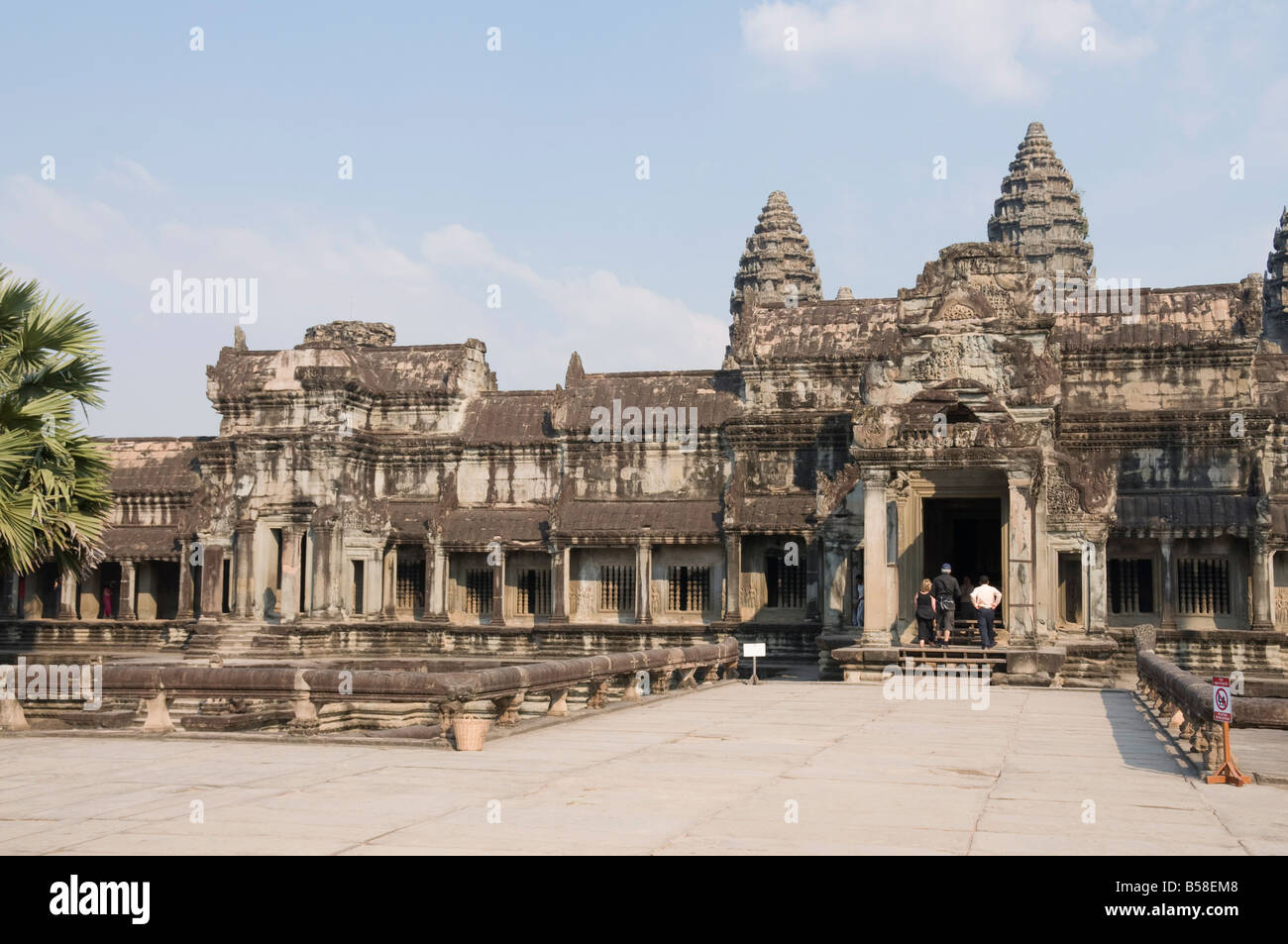 Angkor Wat, del XII secolo, Khmer, Angkor, Sito Patrimonio Mondiale dell'UNESCO, Siem Reap, Cambogia, Indocina, sud-est asiatico Foto Stock