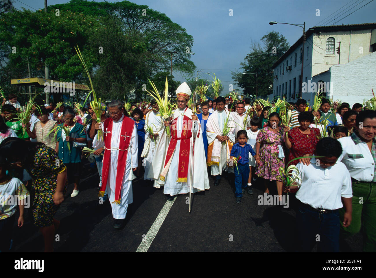 Domenica delle Palme processione nel centro di San Salvador El Salvador, America Centrale Foto Stock